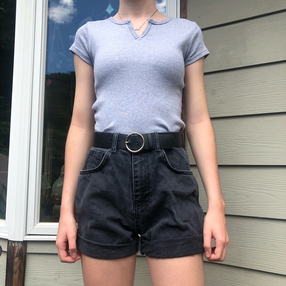 Brandy Melville Ashlyn top